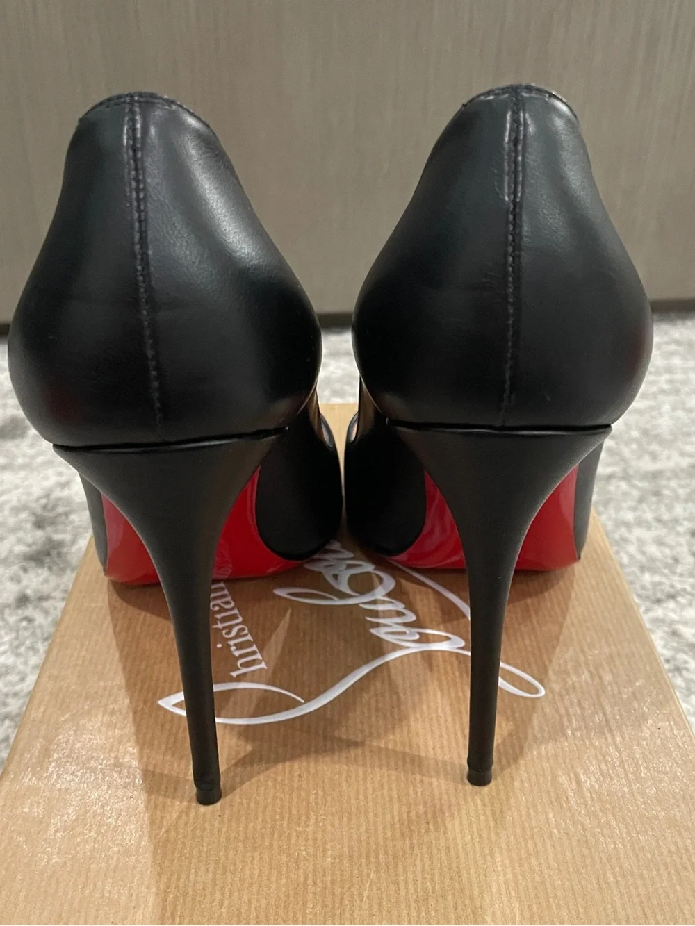 Christian Louboutin Eloise 100 Black 39